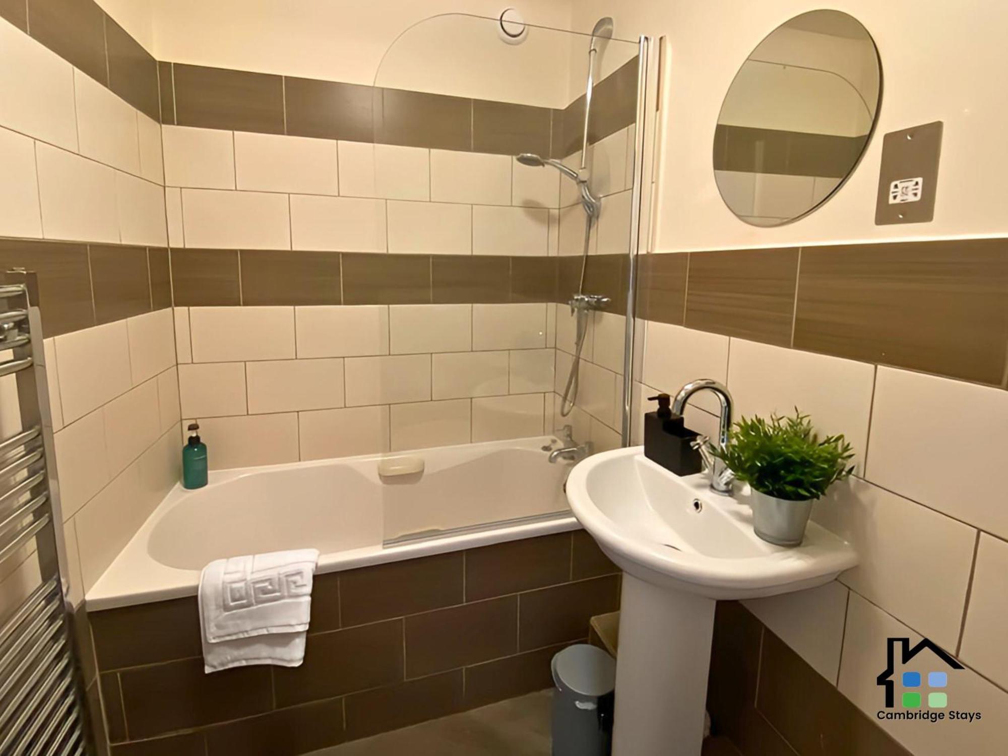 - 1 Bedroom Located Near Park